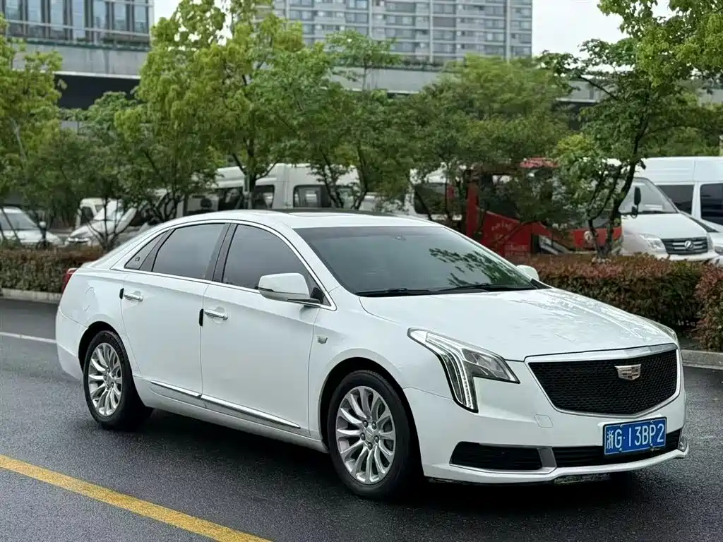 Cadillac XTS 2018 28T Technology фото 3