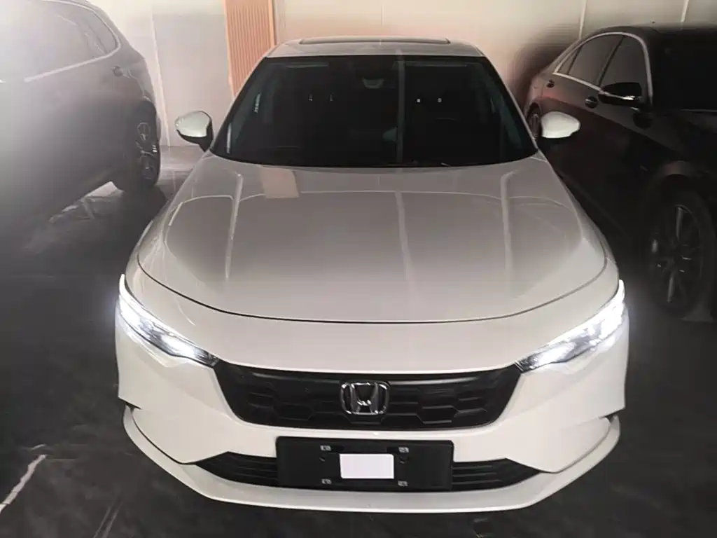 Honda Integra 2024 2023 240TURBO CVT Tech Edition