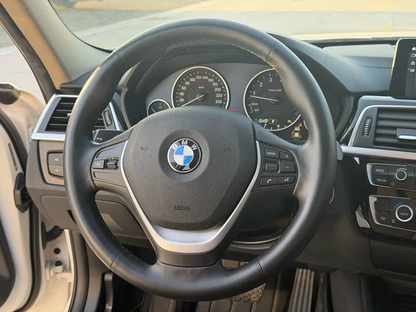 BMW 3 Series 2019 320Li Fashion Type фото 12