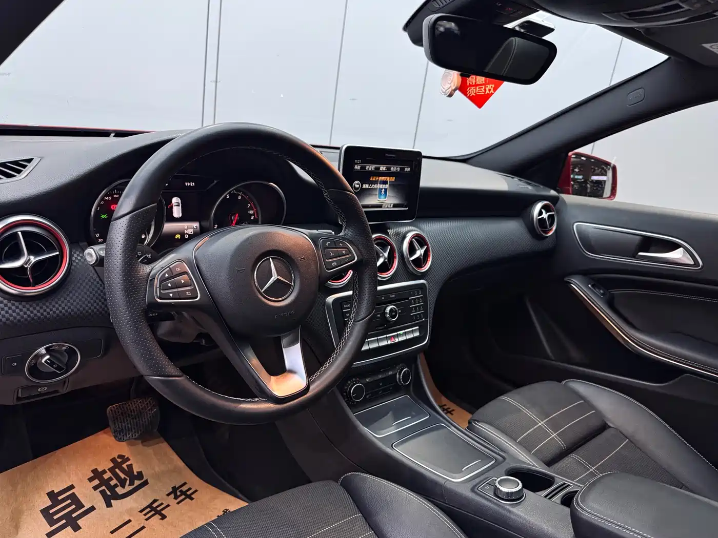 Mercedes-Benz A-Class (Import) 2016 A 200 Fashion фото 20