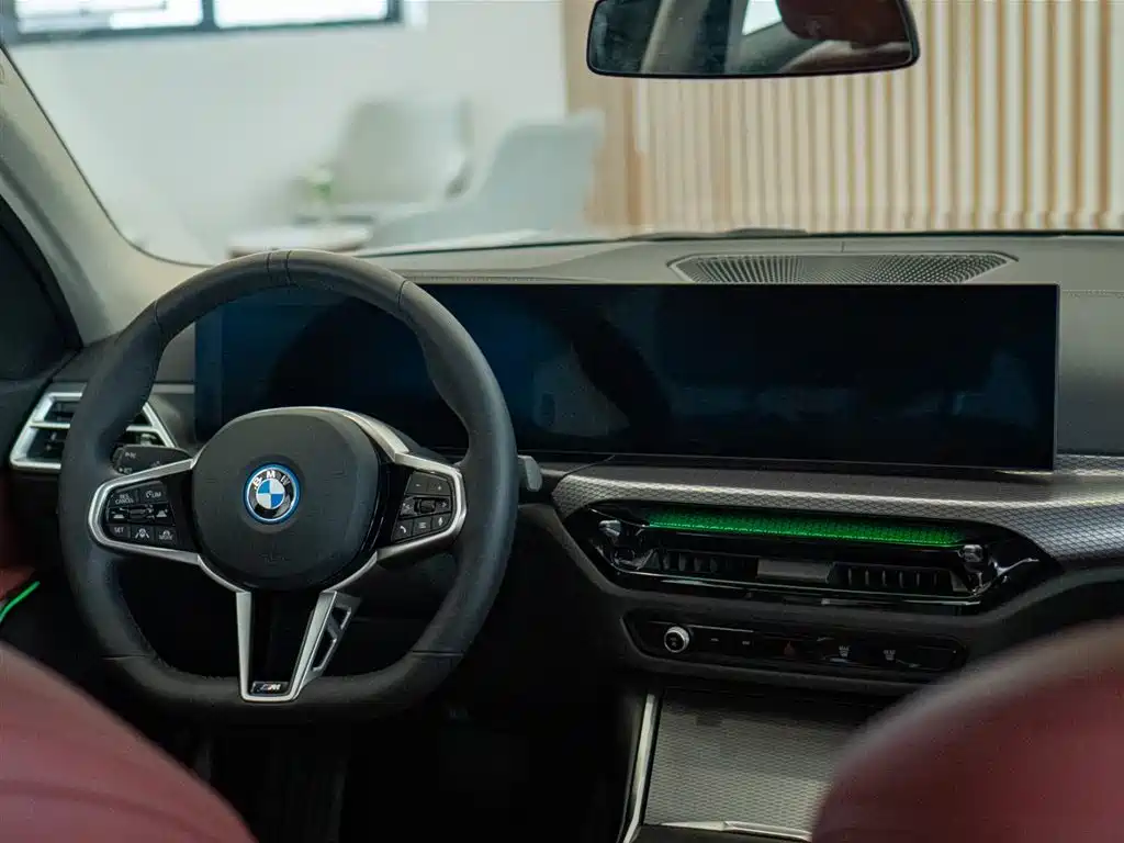 BMW i3 2025 eDrive 40 L Shadow Night Package фото 20