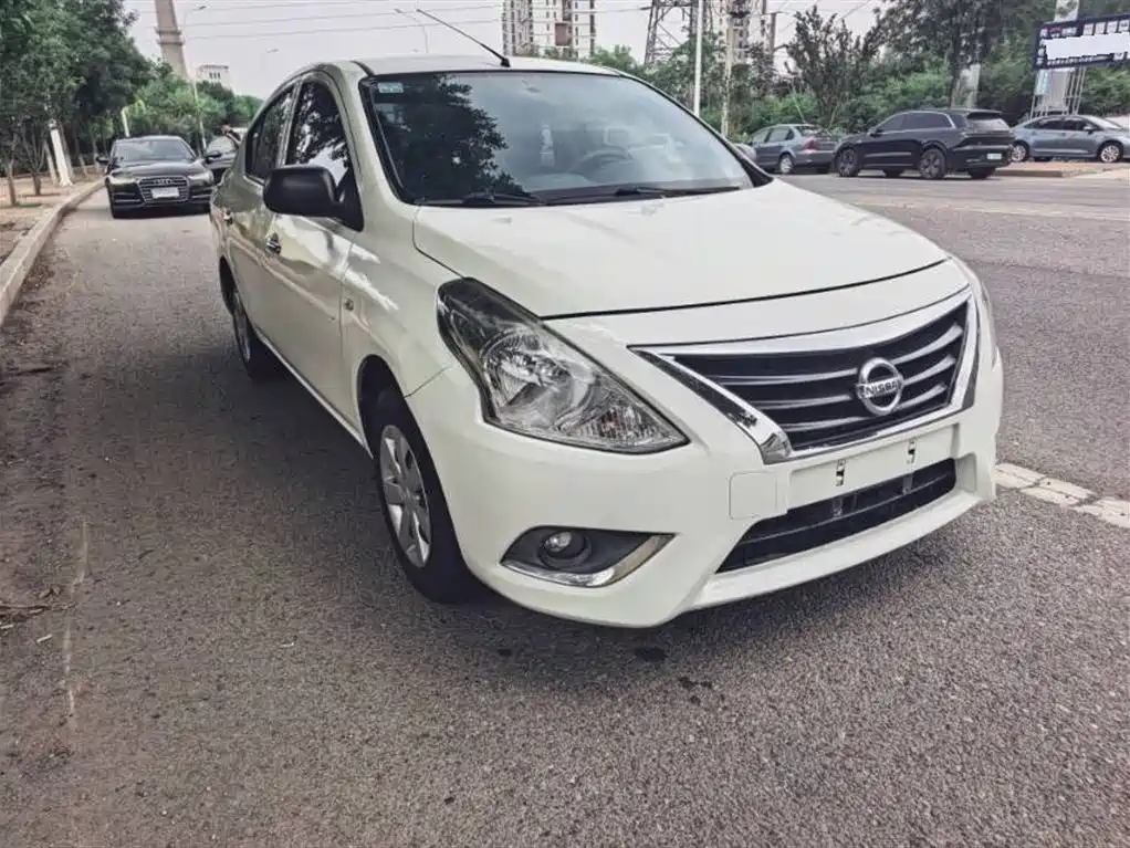 Nissan Sunny 2016 2016 1.5XE CVT Leading Edition