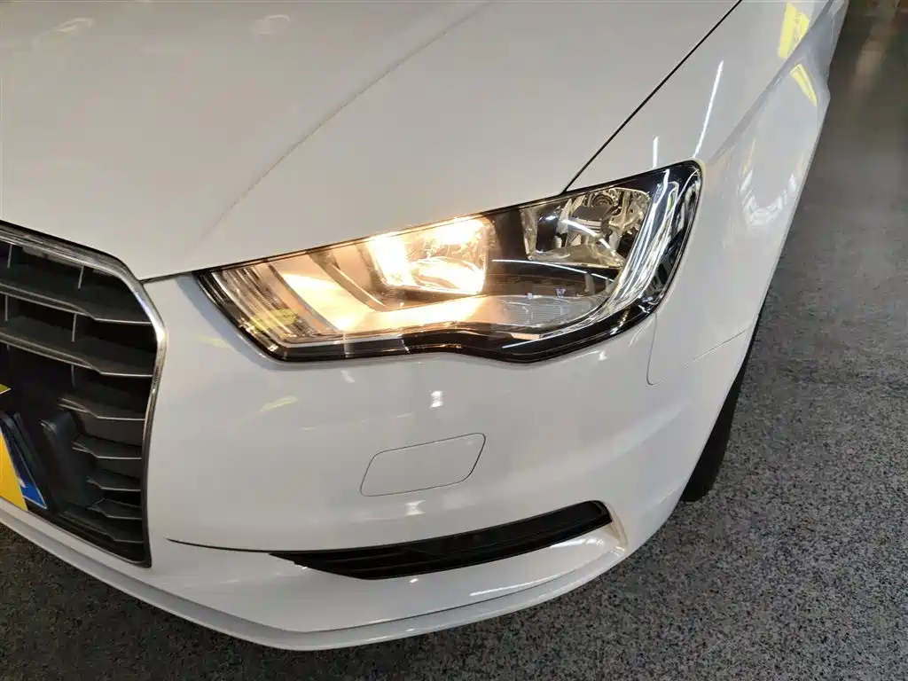 Audi A3 2016 Limousine 35 TFSI Progressive фото 24