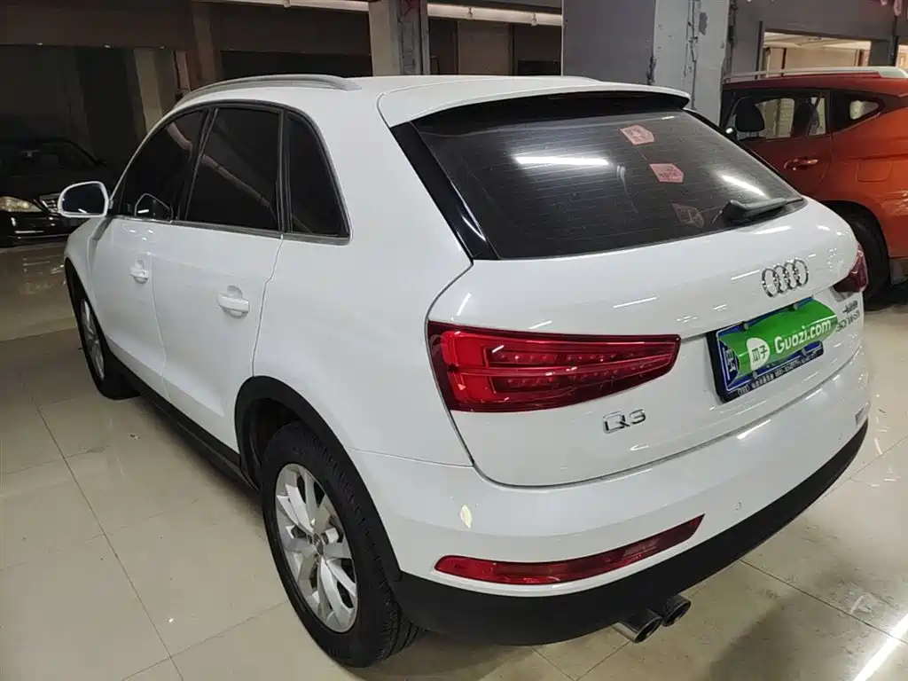 Audi Q3 2018 30th Anniversary Edition 30 TFSI Standard фото 5