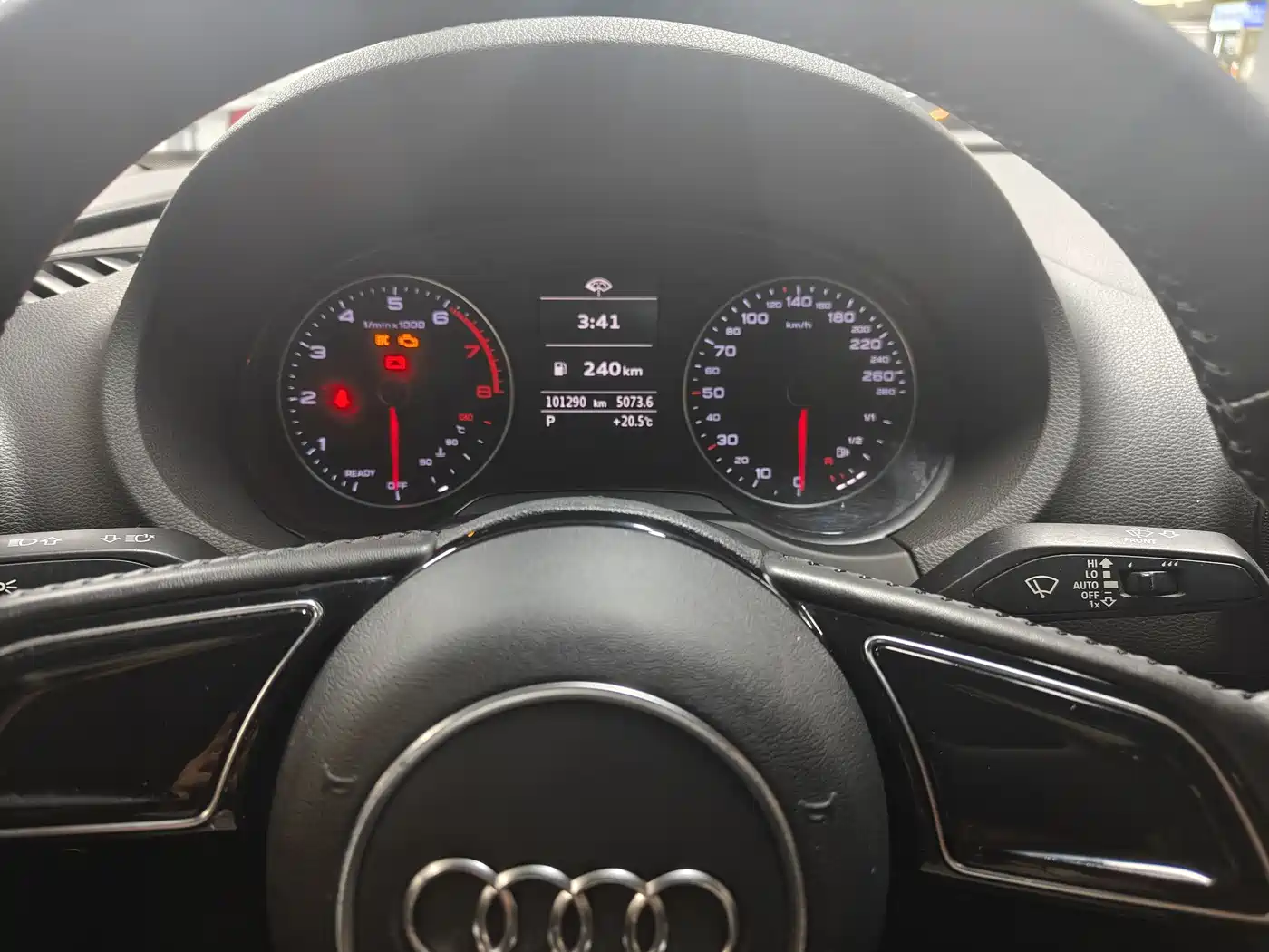 Audi A3 2017 Limousine 35 TFSI Progressive фото 8