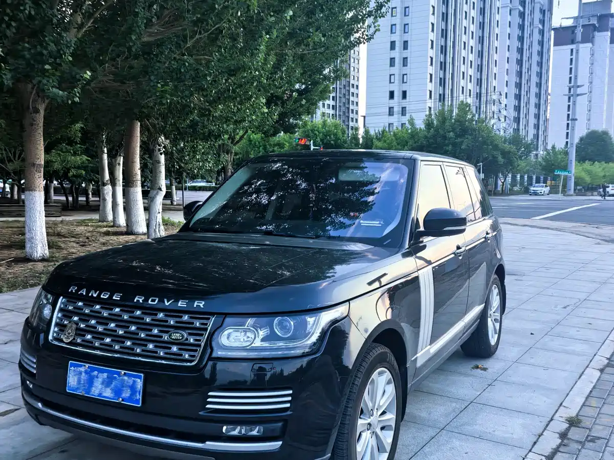 Фото 1 - Land Rover Range Rover