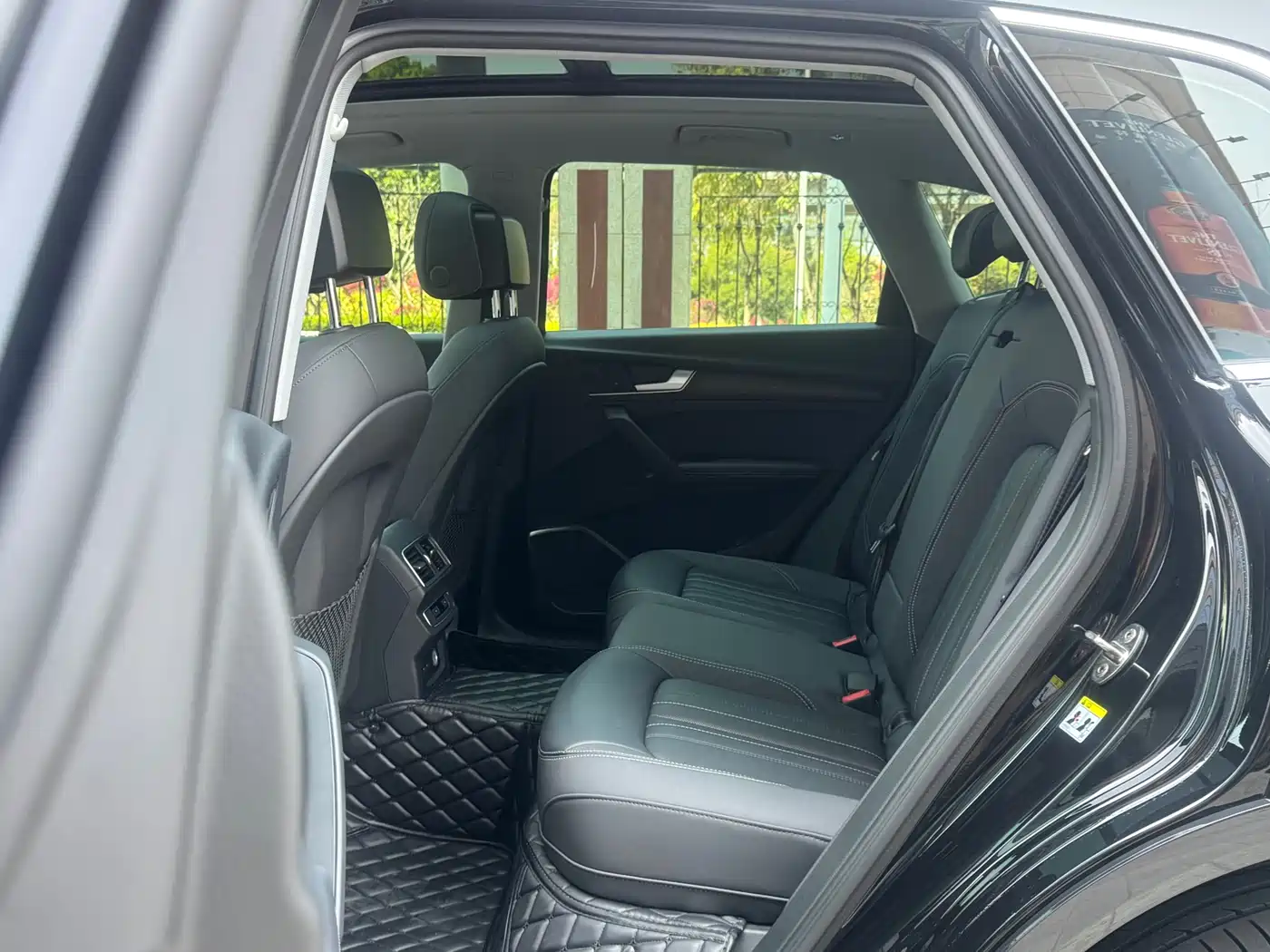 Audi Q5L 2022 45T Luxury Elegance фото 10