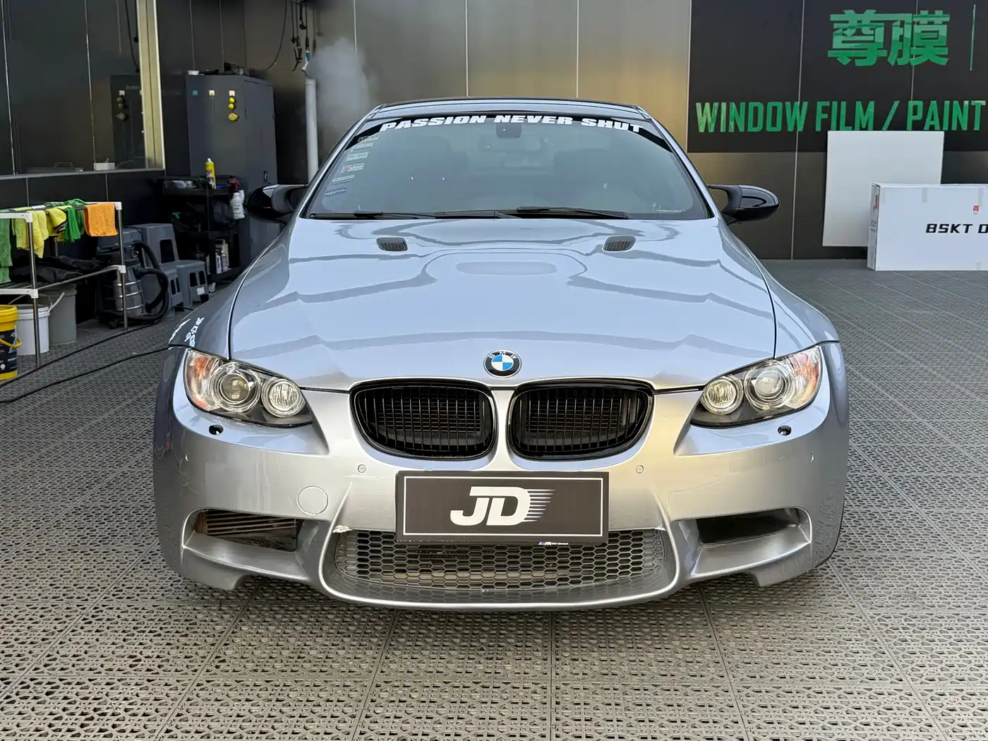 BMW M3 2011 M3 Coupe Carbon Fiber Roof Edition фото 2