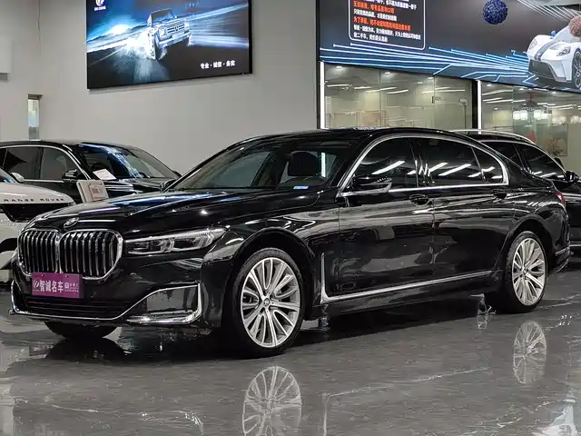 BMW 7 SERIES