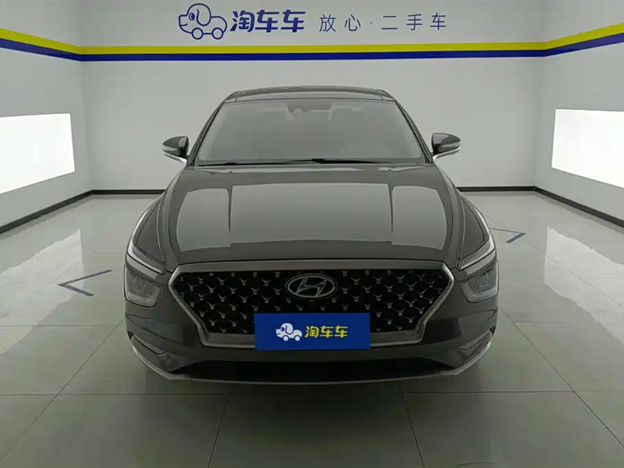 HYUNDAI NAME PICTURE