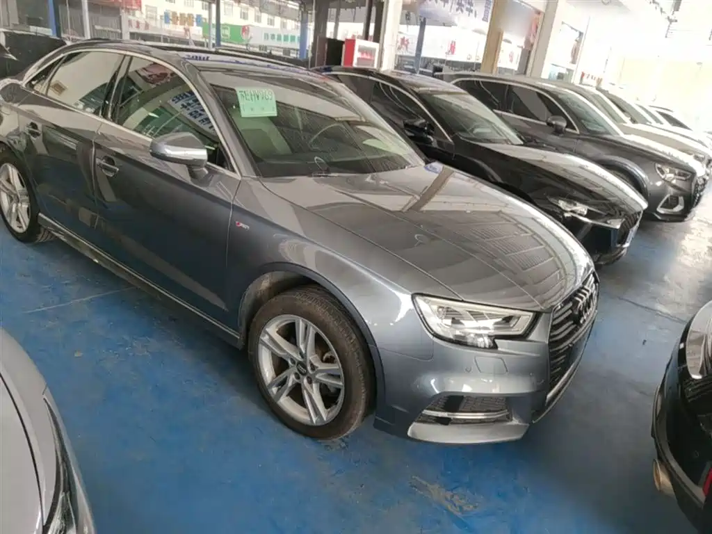 Audi A3 2019 Limousine 35 TFSI Fashion China VI фото 4