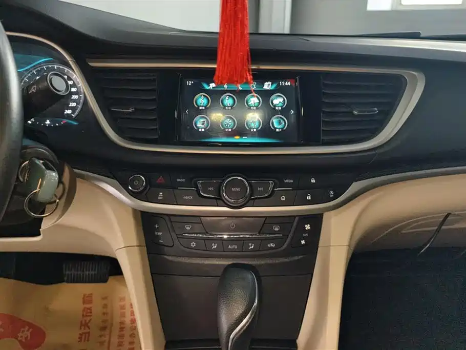 Buick Excelle 2019 15T DCT Connected Elite Type China VI фото 13