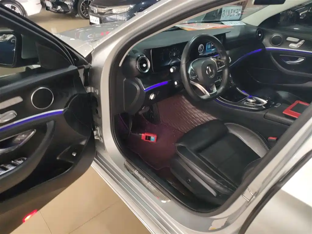 Mercedes-Benz E-Class 2017 E 200 L Sport 4MATIC фото 12