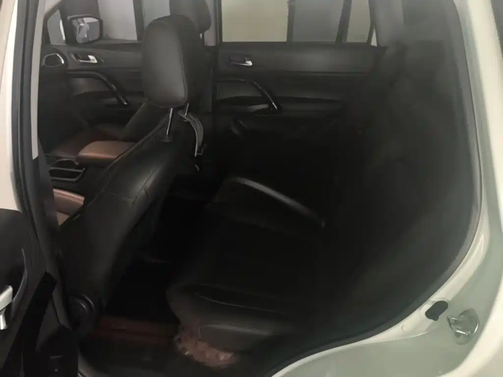 Фото 13 - GAC Trumpchi GS4