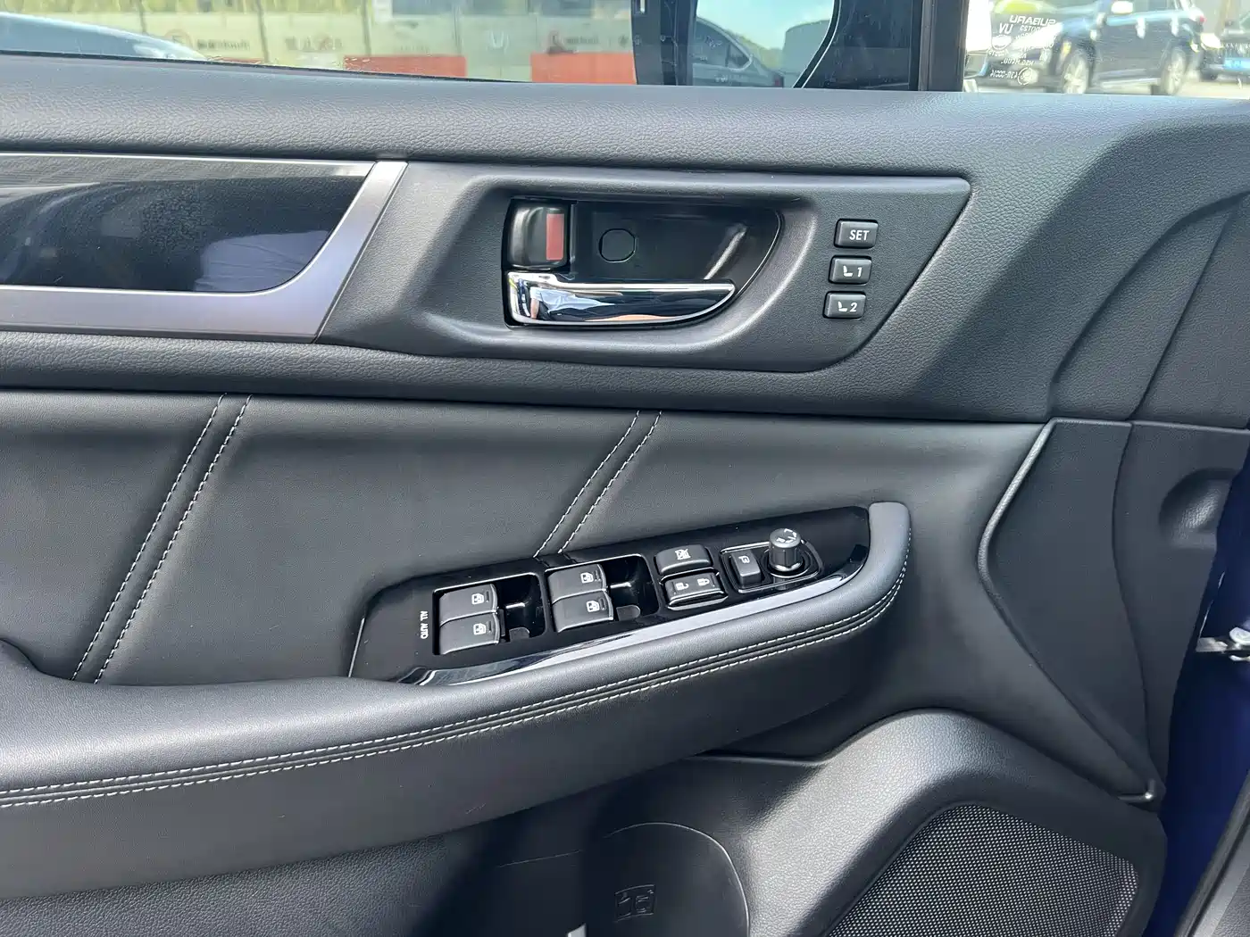 Subaru Legacy 2017 2.5i AWD Glory Edition EyeSight фото 17