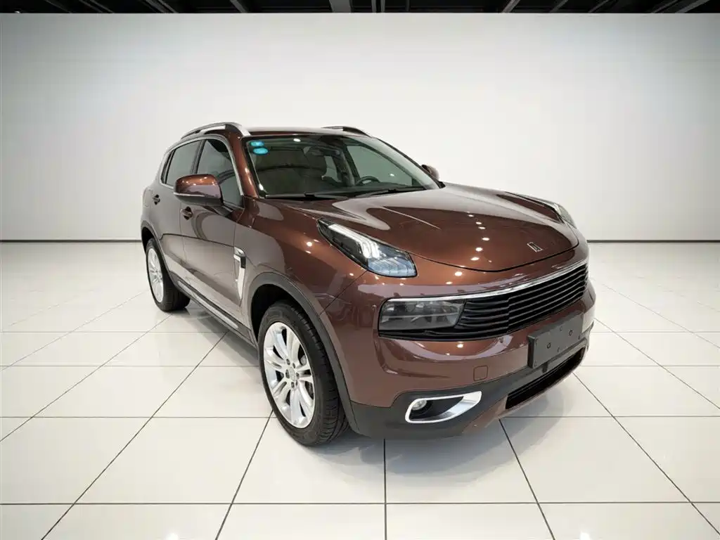 Lynk & Co 01 2017 2.0T 2WD Pro Version фото 4