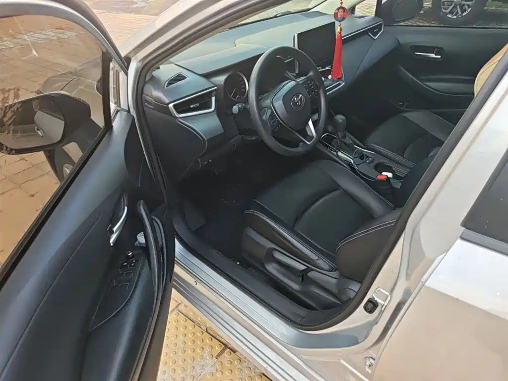 Toyota Corolla 2021 TNGA 1.5L CVT Elite Edition фото 14