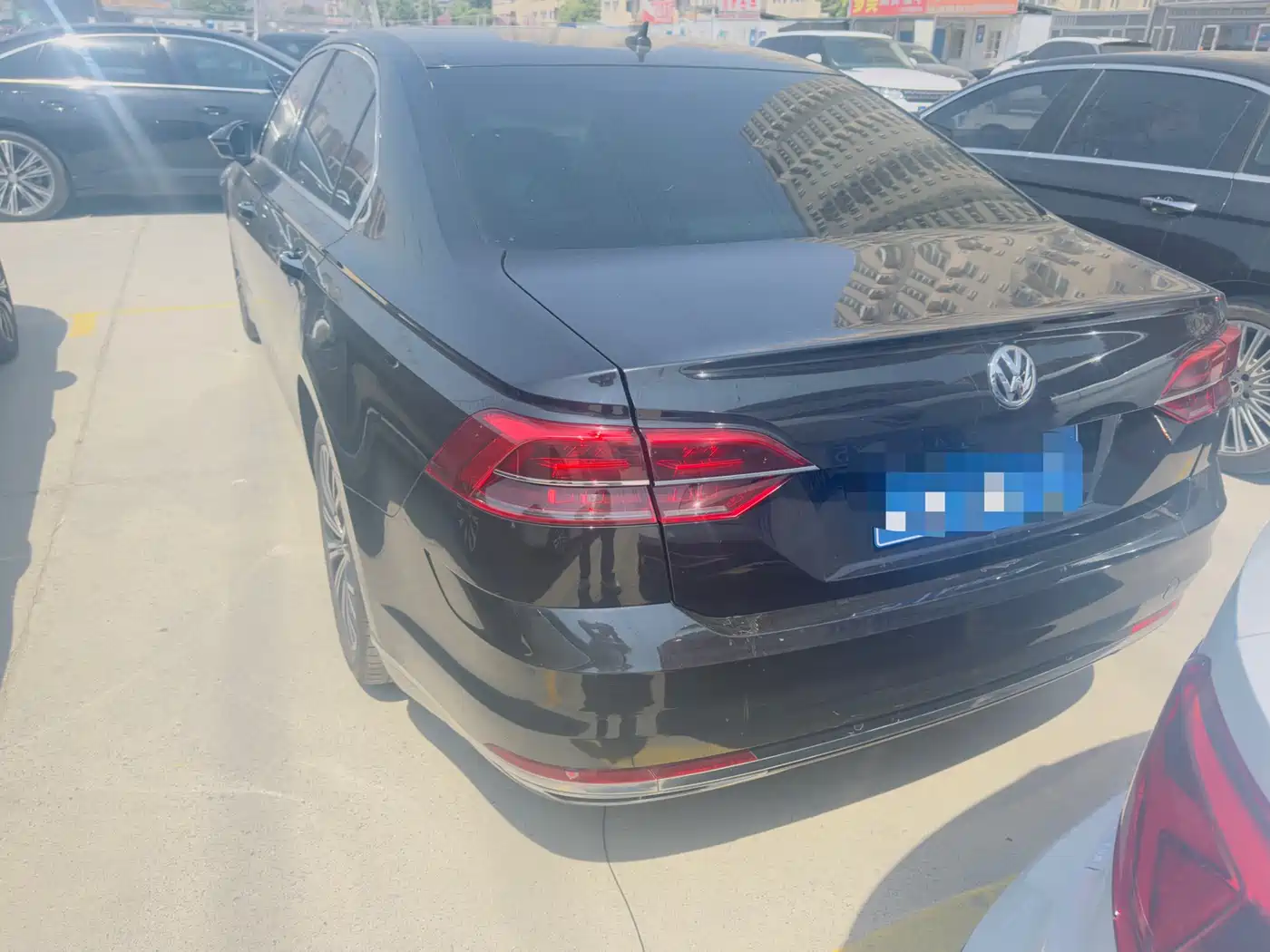 Volkswagen Phideon 2018 Facelift 380TSI FWD Business фото 7