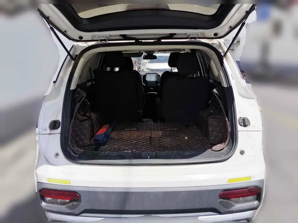 Photo 5 - Baojun 530