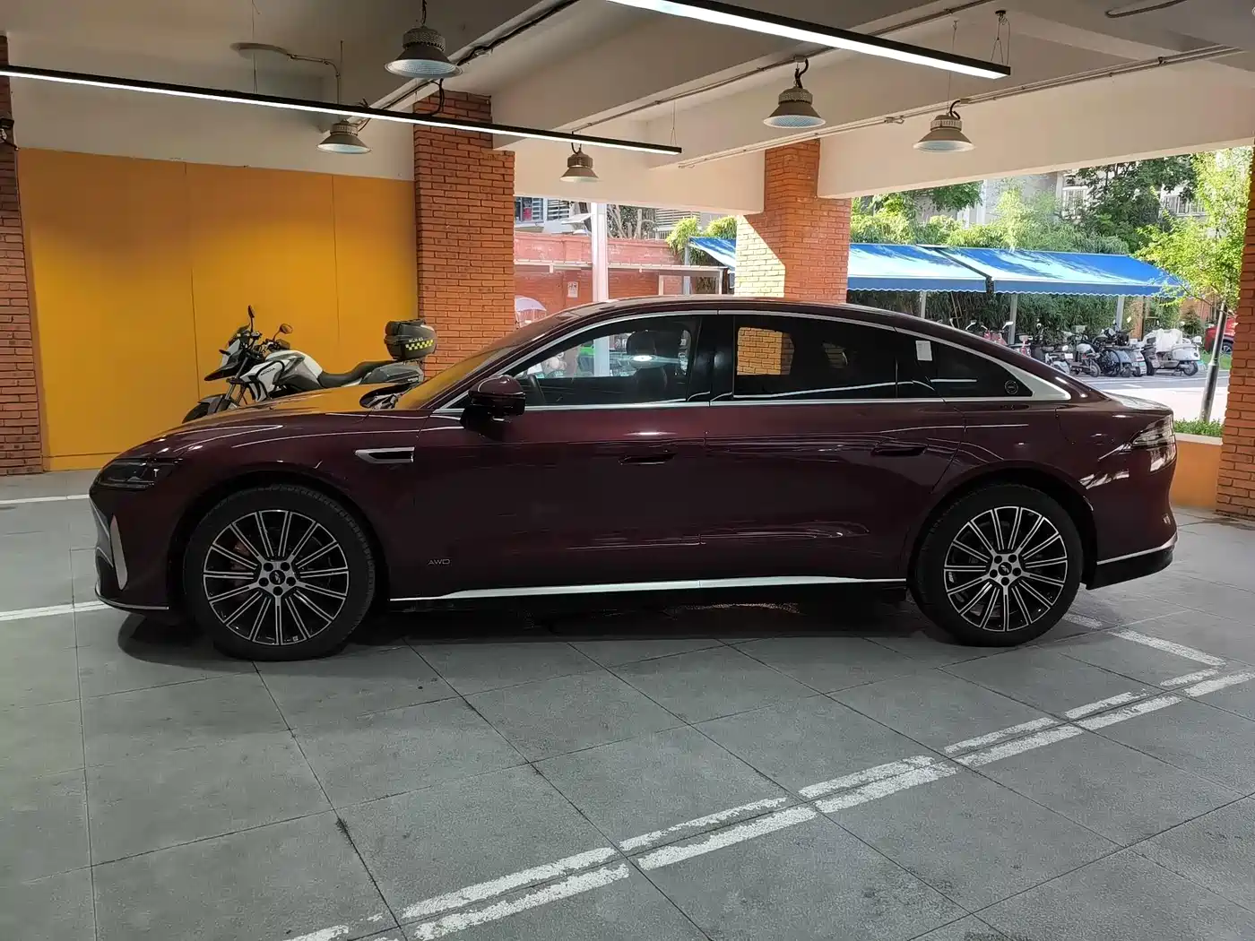 Chery Fengyun Fengyun A9L 2025 2025 Model 4WD High-performance Summit Edition