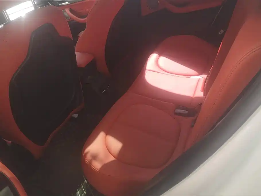 BMW X2 2023 sDrive25i M Sport Shadow Edition фото 11