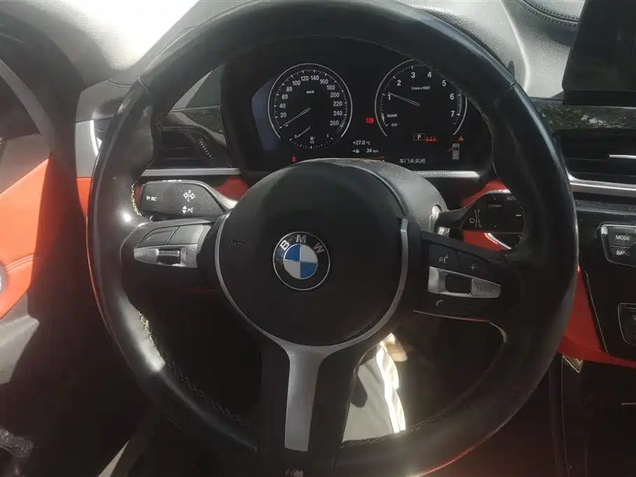 BMW X2 2023 sDrive25i M Sport Shadow Edition фото 15