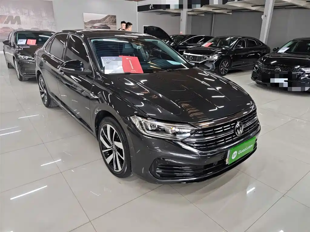 Volkswagen Sagitar 2023 300TSI DSG Surpassing Edition фото 5
