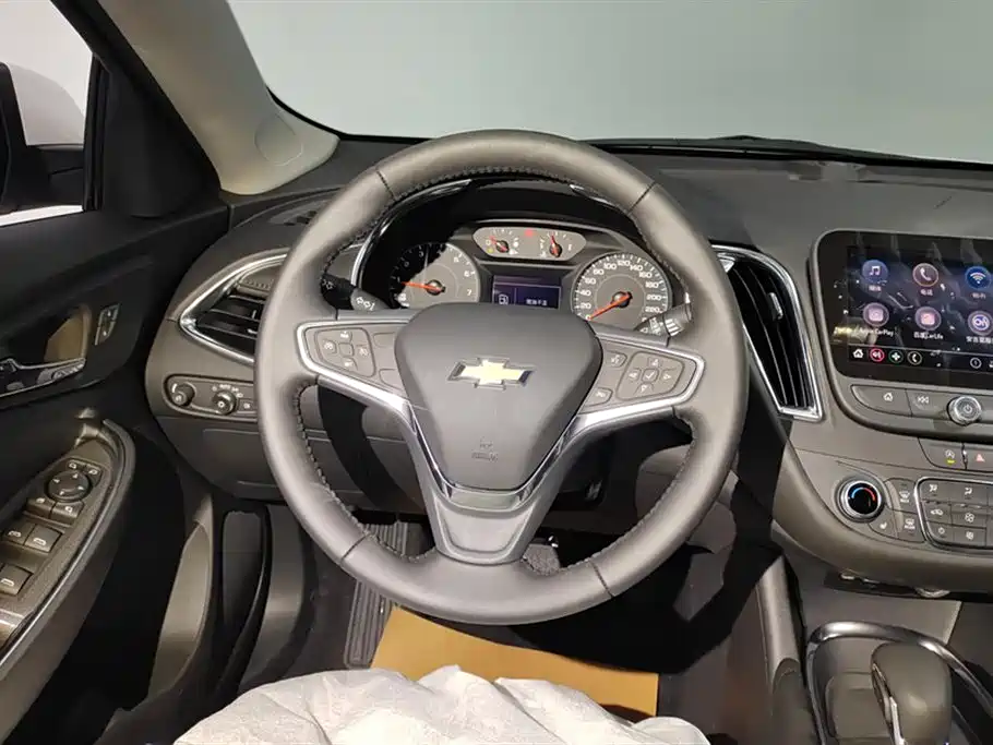 Chevrolet Malibu XL 2023 1.5T RS Edition фото 15