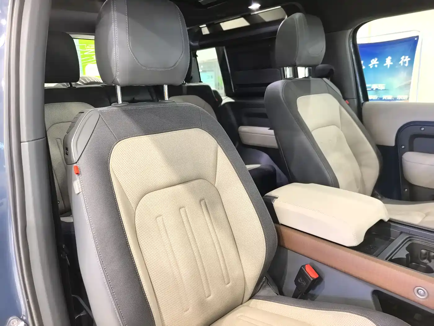 Land Rover Defender 2021 90 P400 X-DYNAMIC S фото 19