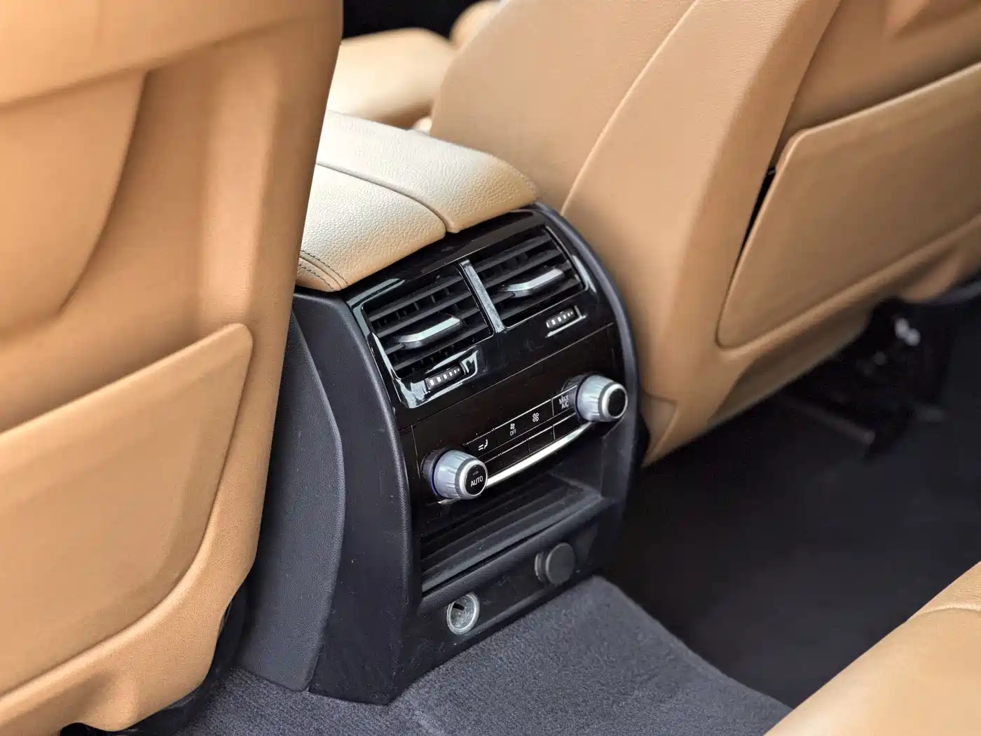 BMW 6 Series GT 2019 630i M Sport Package фото 14