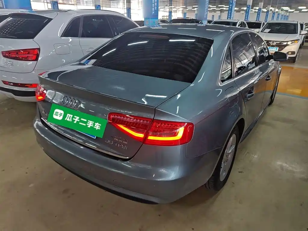 Audi A4L 2015 35 TFSI Auto Standard фото 5