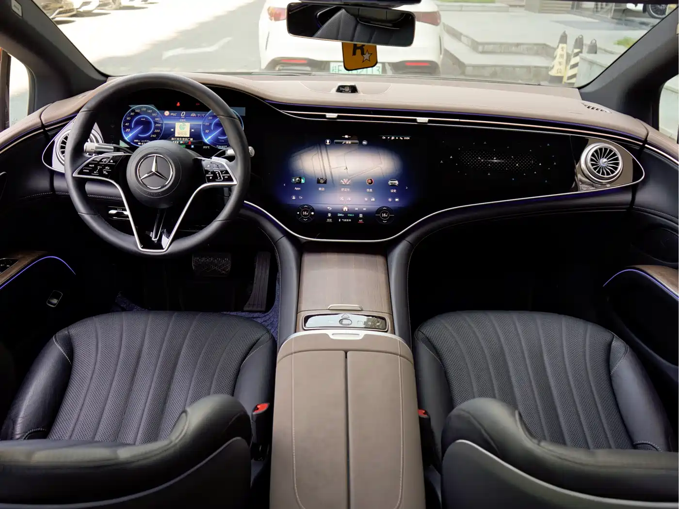 Mercedes-Benz EQS 2023 450+ Pioneer Edition фото 13