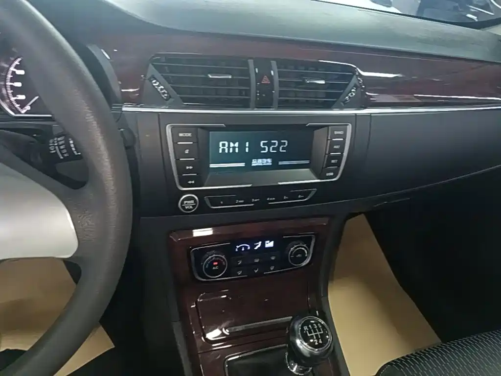 Zotye T600 2017 2015 1.5T Manual Elite