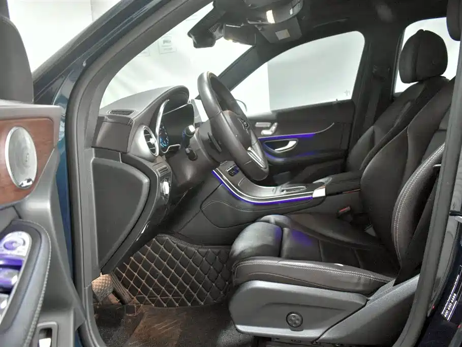 Mercedes-Benz GLC 2020 Facelift GLC 300 L 4MATIC Dynamic фото 8