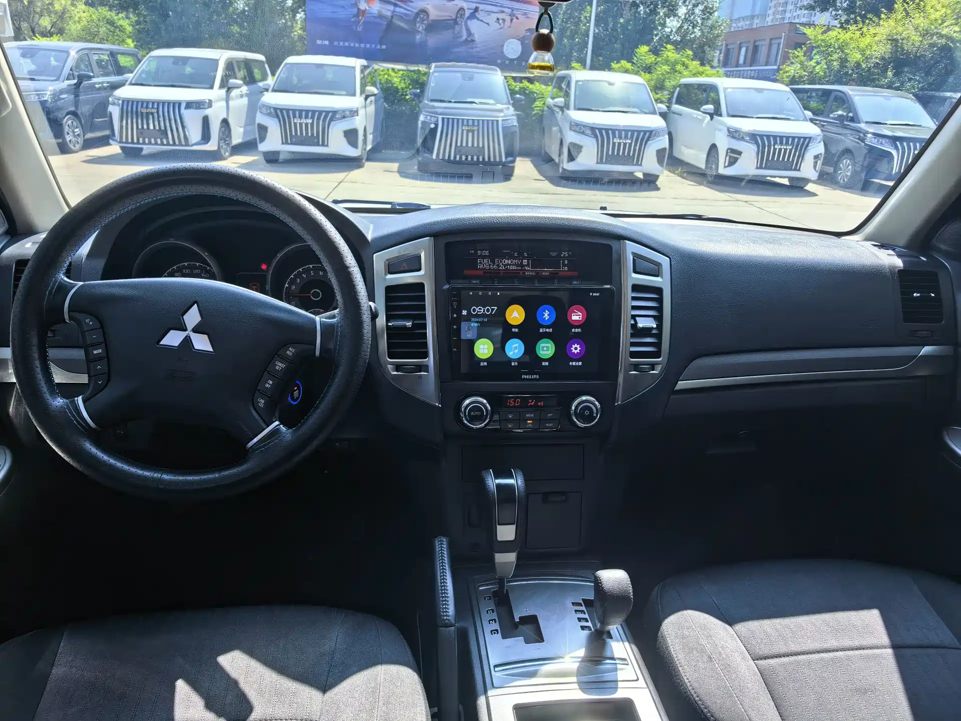 Фото 7 - Mitsubishi Pajero (Import)