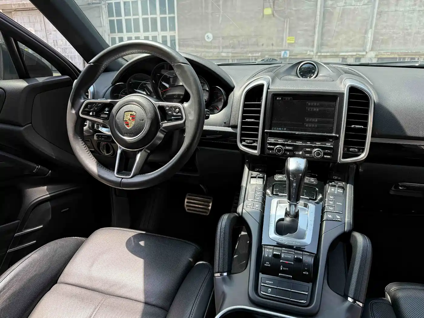 Porsche Cayenne 2015 Cayenne 3.0T фото 17