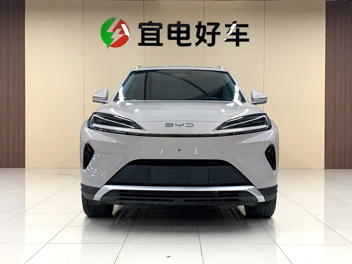 BYD Hai Shi 07 DM-i 2025 150 Pilot+ Edition фото 2