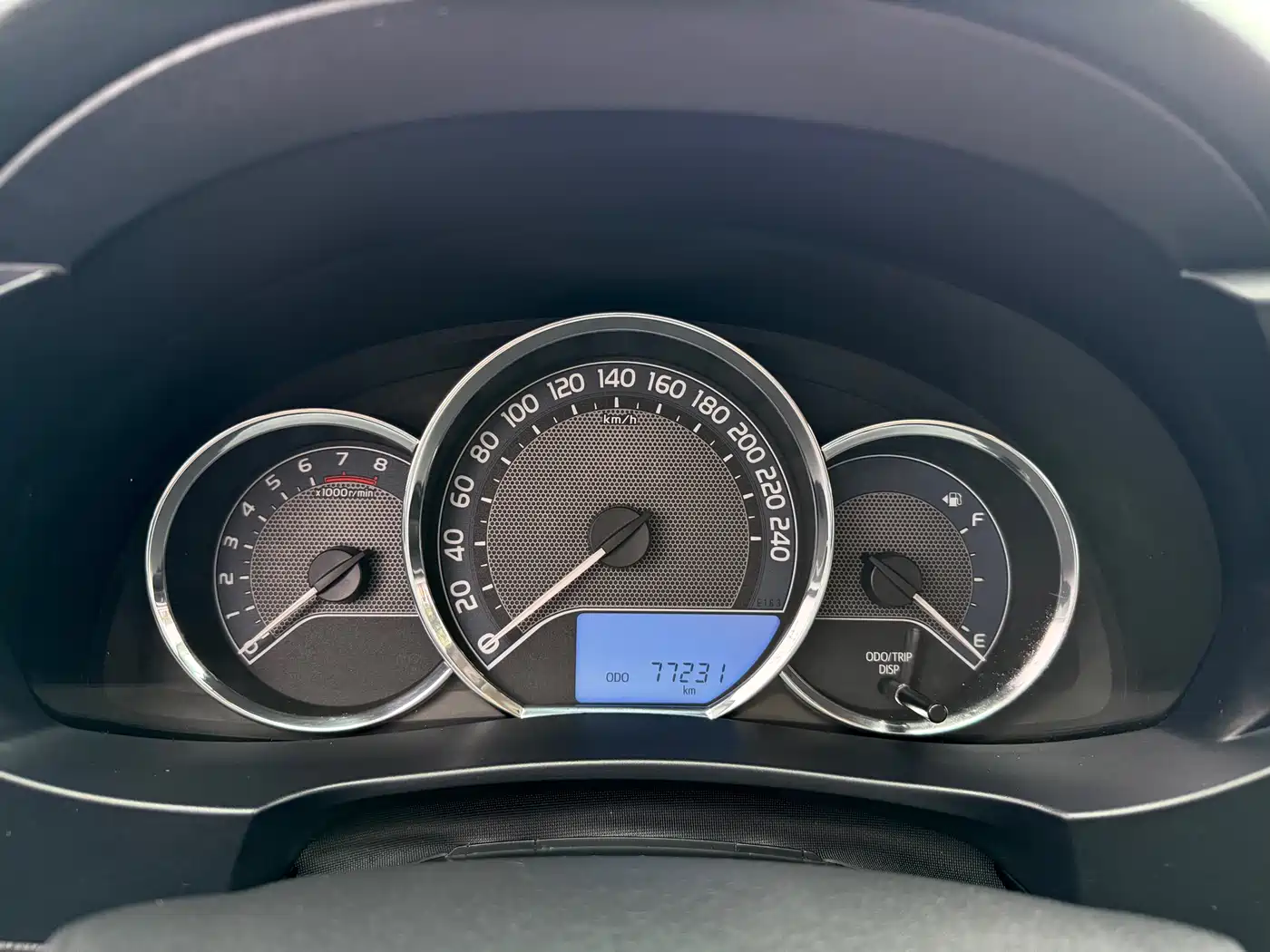 Toyota Levin 2016 1.6G CVT Elite Edition фото 15
