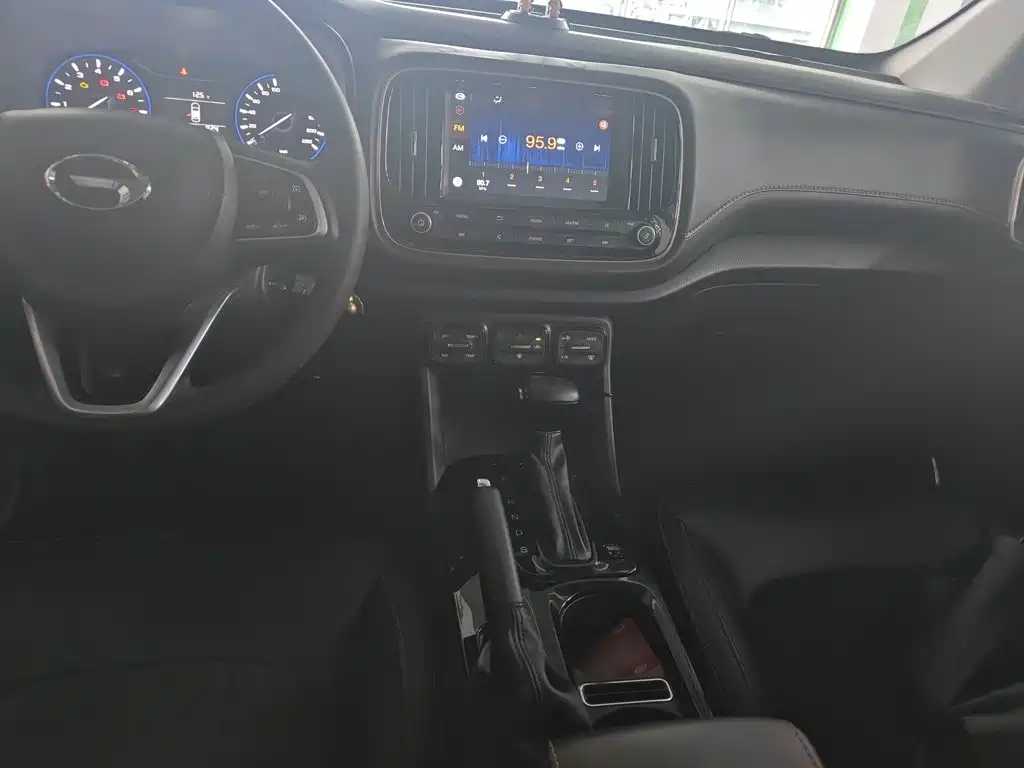 GAC Trumpchi Trumpchi GS3 2018 2017 150N Automatic Elite