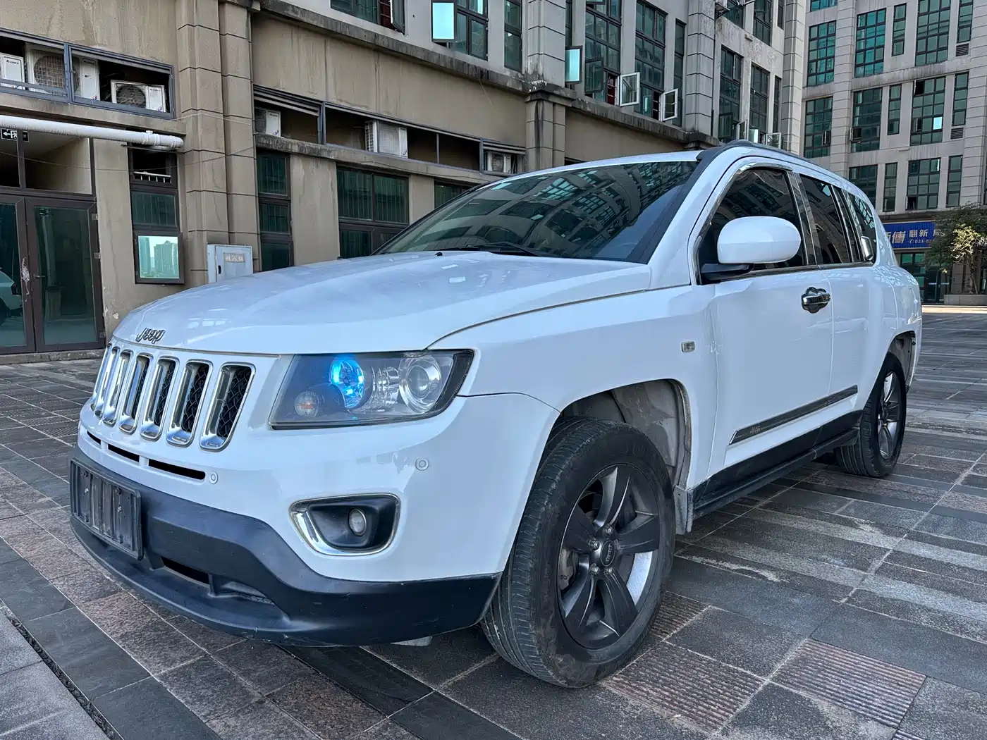 Jeep Compass (Import) 2015 2014 Facelift 2.4L 4WD Luxury Edition