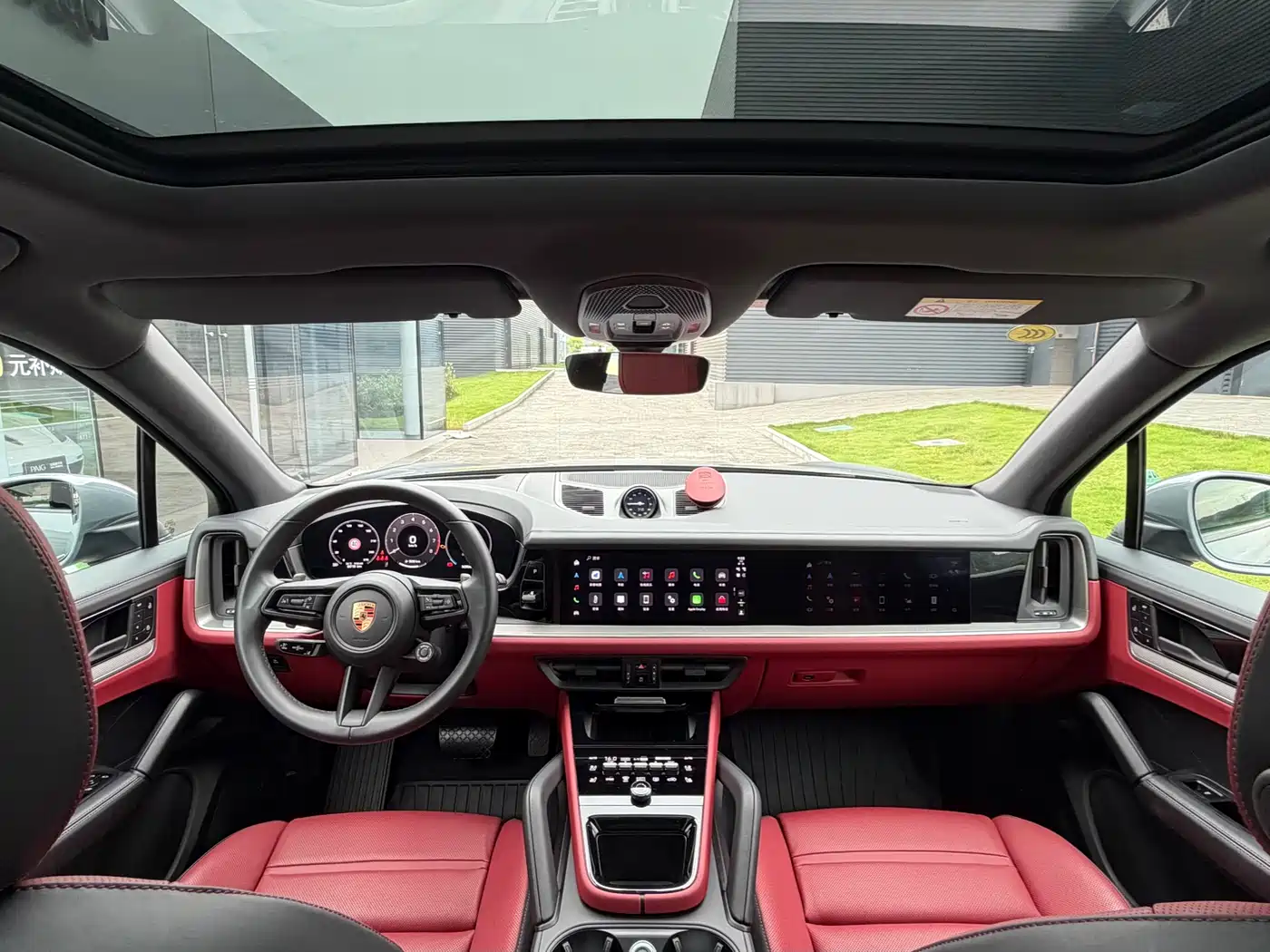 Porsche Cayenne 2025 Cayenne 3.0T Dream Chaser Edition фото 12