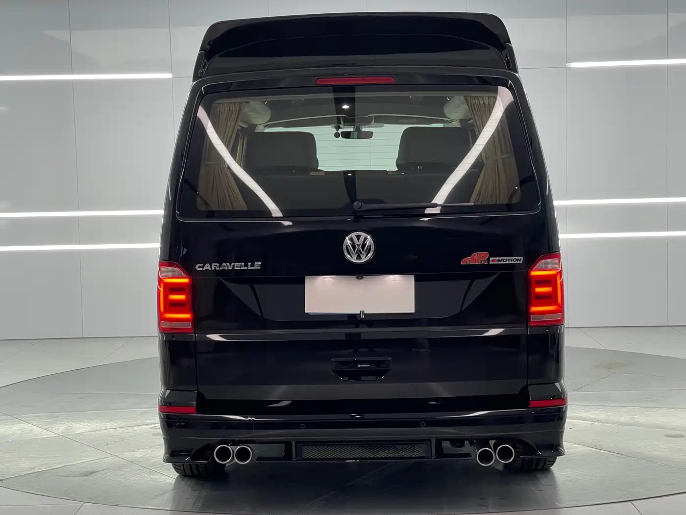 Volkswagen Caravelle 2019 2.0TSI 4WD Luxury 7-seater фото 5