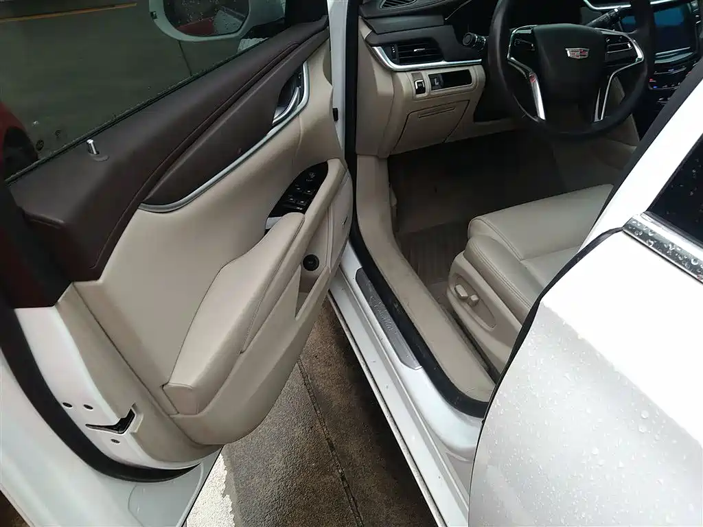 Cadillac XTS 2017 28T Technology фото 16