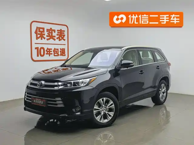 TOYOTA HIGHLANDER