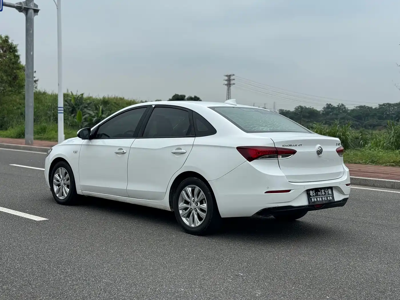 Buick Excelle 2019 15T DCT Connected Elite (China V) фото 19