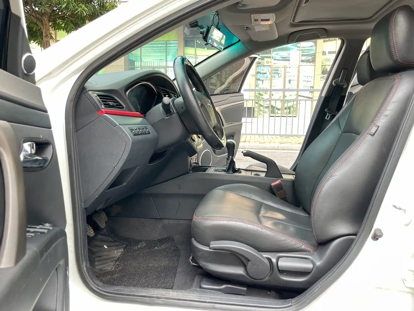 Haima M6 2016 2016 Model 1.6L Manual Sport Smart