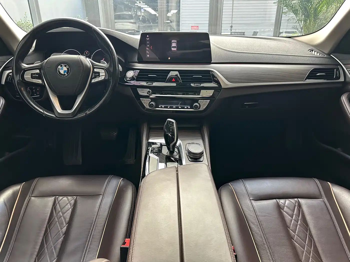 BMW 5 Series 2019 530Li xDrive Luxury Package фото 6