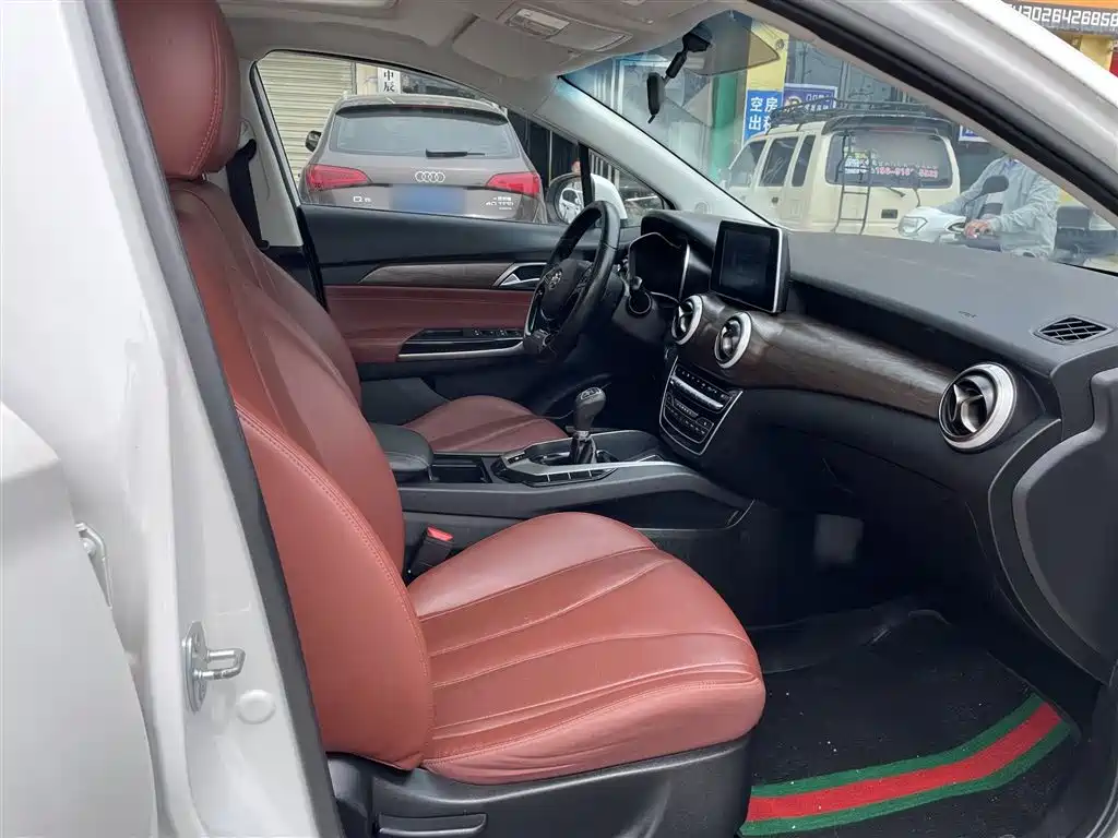 BAIC Senova D50 2020 2019 1.5L Manual Premium Edition China VI