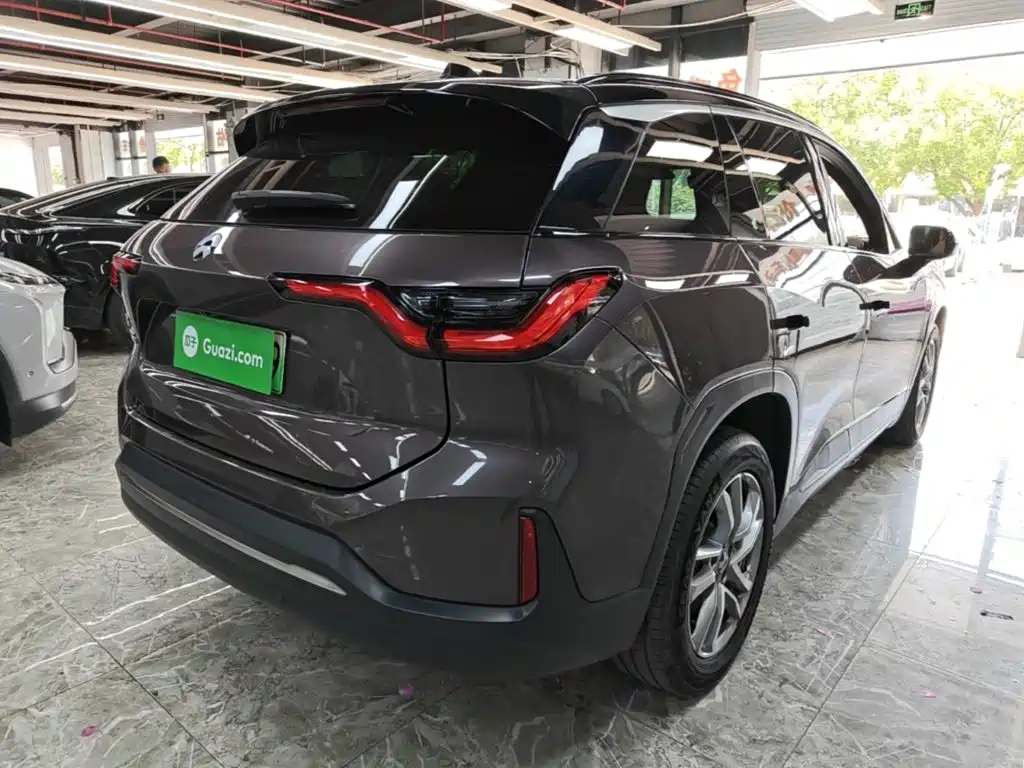 Фото 7 - NIO ES6