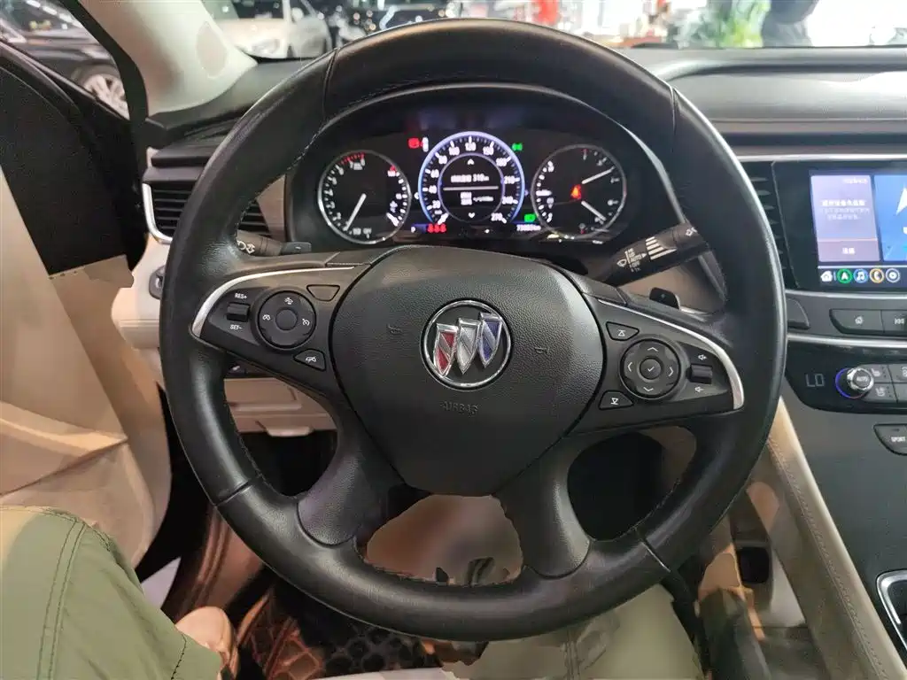 Buick LaCrosse 2022 Avenir First Edition фото 7